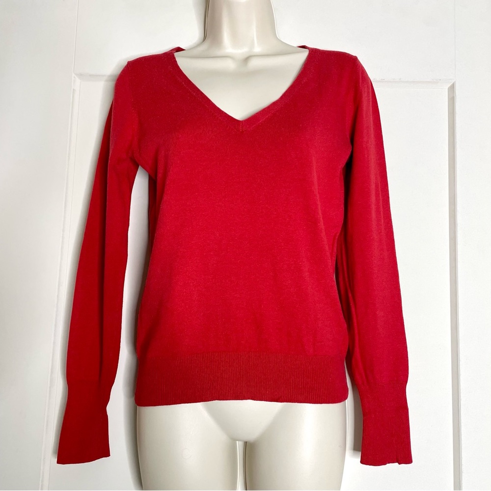 ❤️ Mexx red v-neck sweater size XS